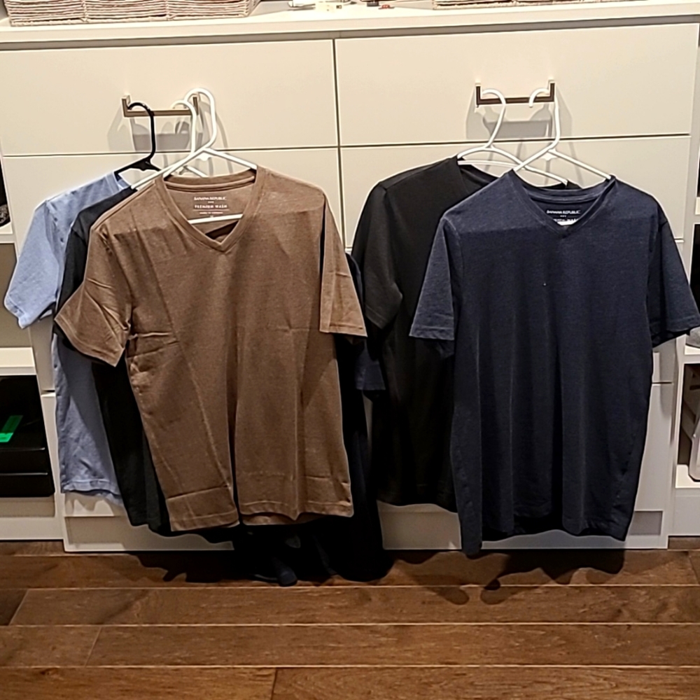 Set of 5 slim fit vneck tee shirts from Banana Republic